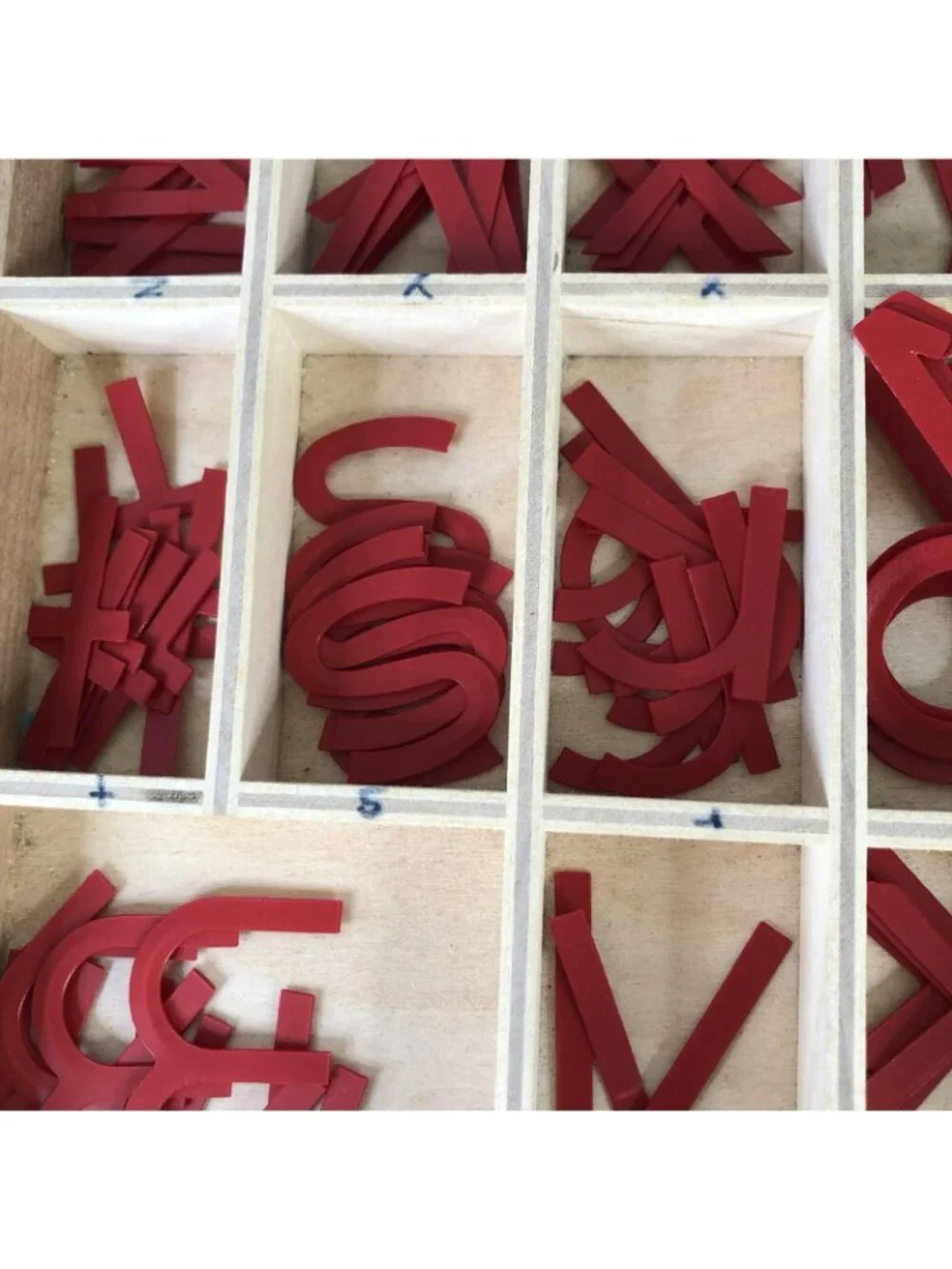 Montessori Movable Alphabet Letters Wooden Storage Box Red Blue Learning Toy